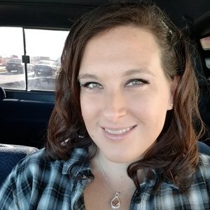 Meet your Posher, Melaine